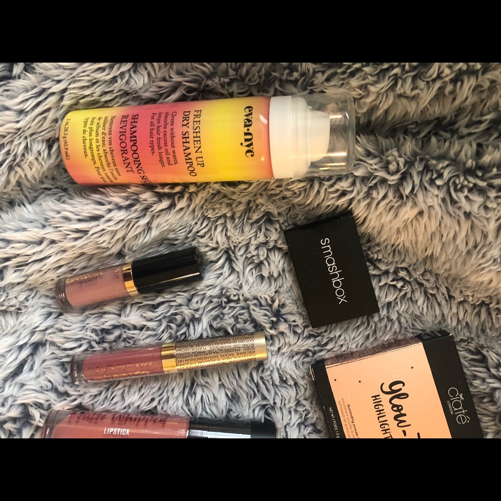 Makeup lot - Picture 2 of 4